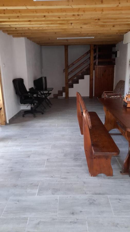 Hotel Casa Elena Ieşelniţa Extérieur photo
